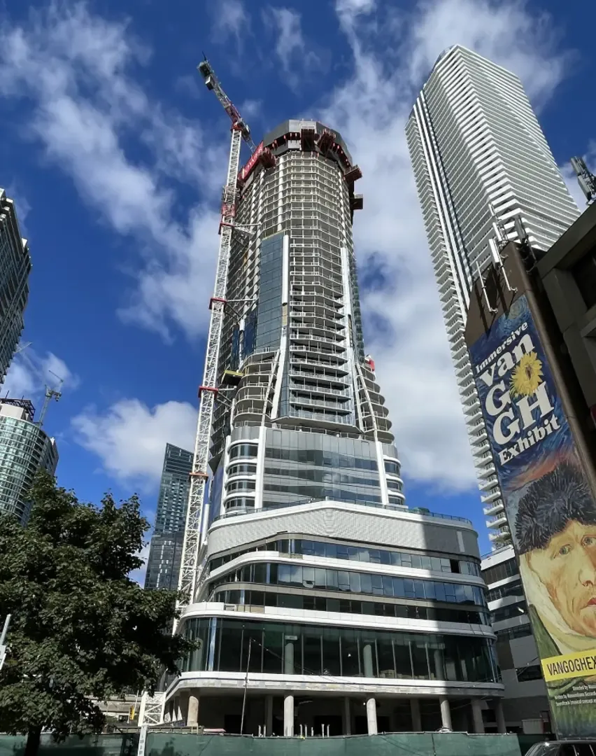 SkyTower at Pinnacle One Yonge - Image 3